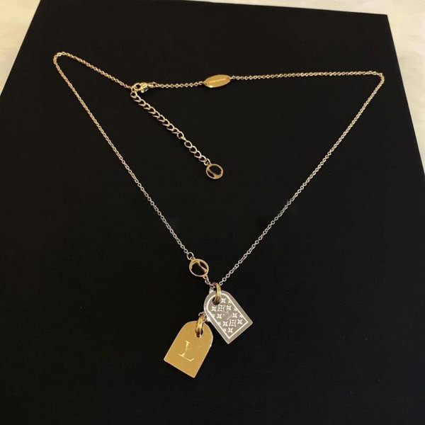 Γυναικείο κολιέ με μενταγιόν σε ασημί και χρυσό χρώμα