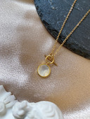 Γυναικείο κολιέ με πέτρινο μενταγιόν