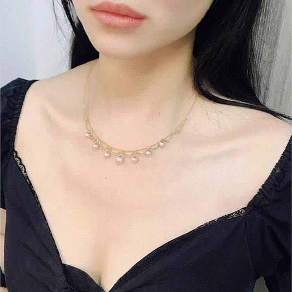 Κομψό κολιέ με πέρλες