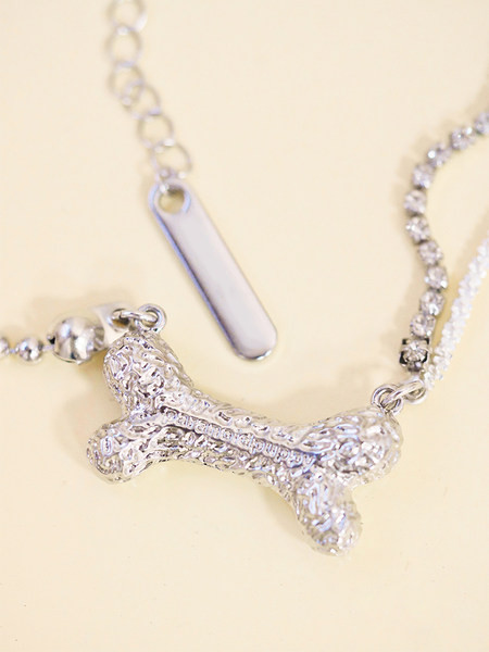 Hõbedast tooni õhuke naiste kett ripatsluuga