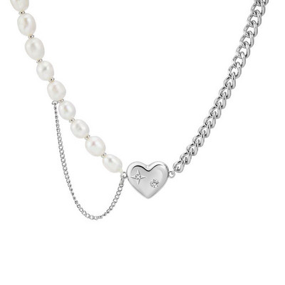 Μοντέρνο γυναικείο κολιέ με πέρλες