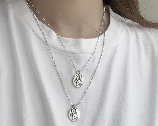 Καθημερινή γυναικεία αλυσίδα με μενταγιόν