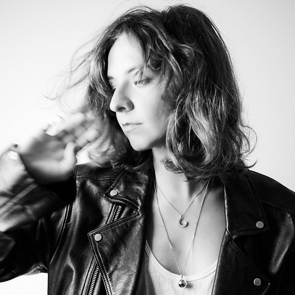 Γυναικείο κολιέ με μενταγιόν φεγγάρι