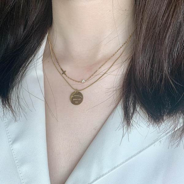 Γυναικείο κολιέ  με μενταγιόν