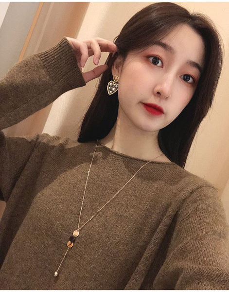 Νέο μοντέλο γυναικείο κολιέ με μενταγιόν