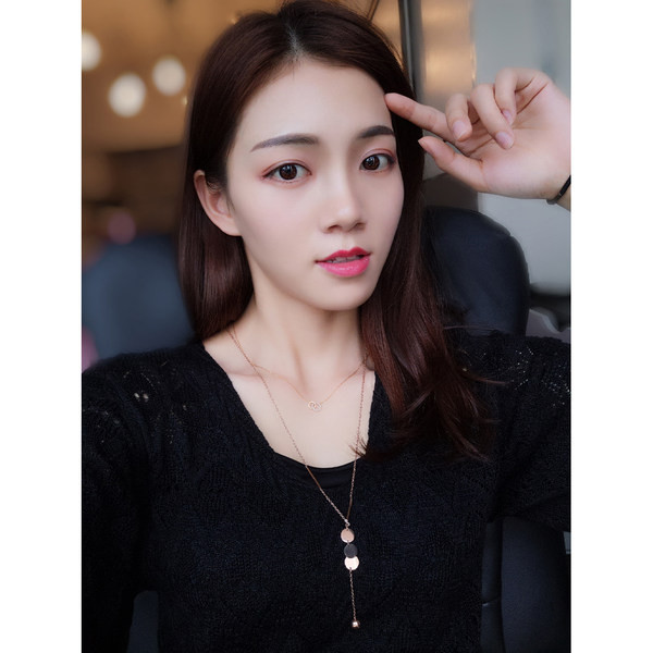 Νέο μοντέλο γυναικείο κολιέ με μενταγιόν