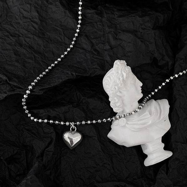 Μοντέρνο γυναικείο κολιέ με μενταγιόν καρδιά