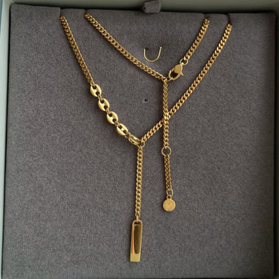 Χρυσό χρώμα κολιέ για γυναίκες