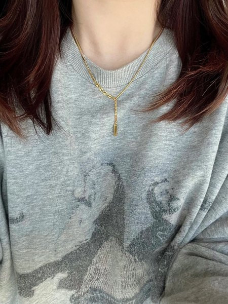 Χρυσό χρώμα κολιέ για γυναίκες