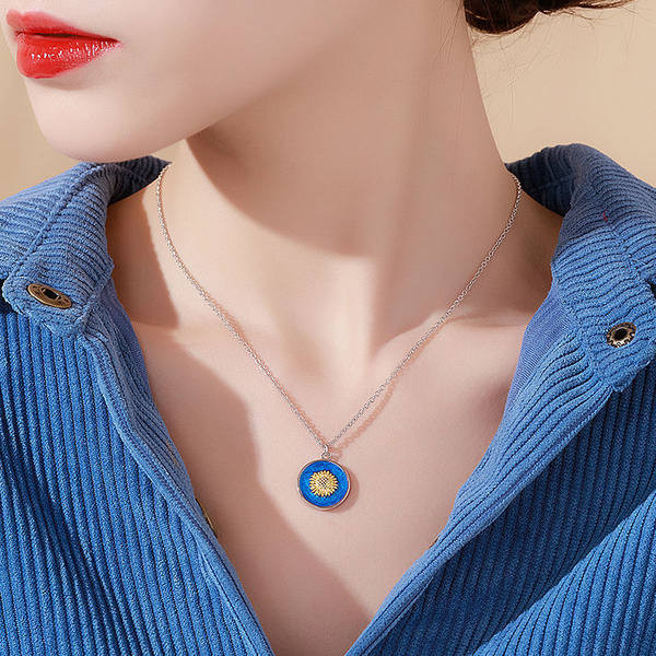 Γυναικείο κολιέ με μενταγιόν ηλίανθου