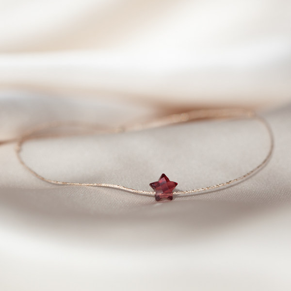 Γυναικείο βραχιόλι με μενταγιόν με αστέρι