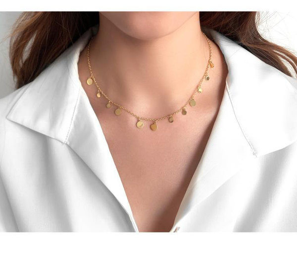 Naiste kuldne ripatsidega kaelakee