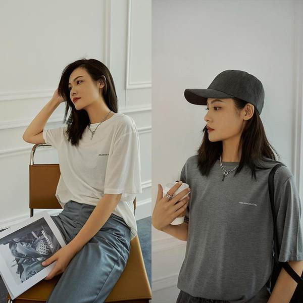 Ασημένιο χρώμα  αλυσίδα με μενταγιόν