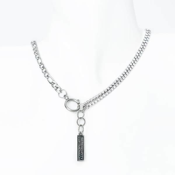 Ασημένιο χρώμα  αλυσίδα με μενταγιόν