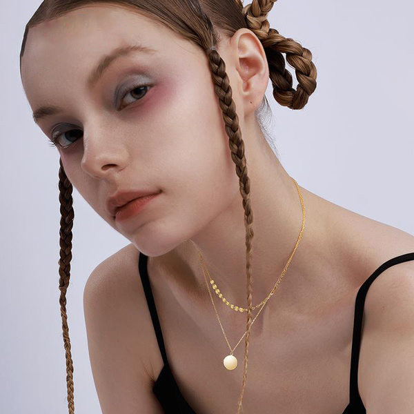 Naiste kahekihiline ripatsiga kaelakee