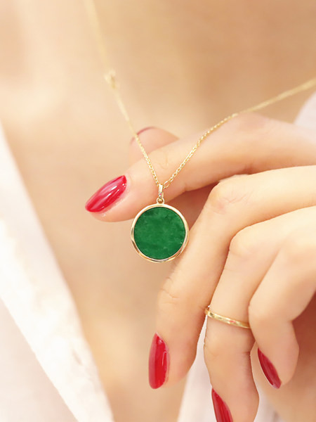 Νέο μοντέλο λεπτή γυναικεία αλυσίδα με μενταγιόν - χρυσό χρώμα