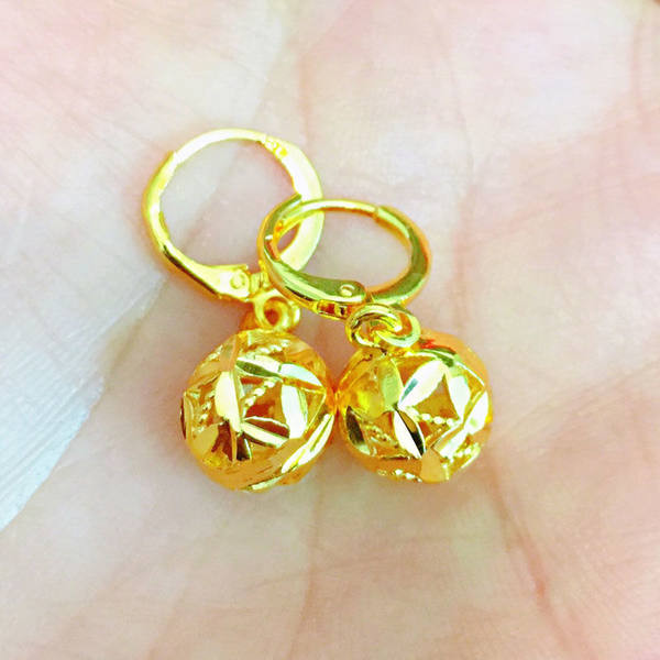 Ženske zlatne naušnice - dva modela