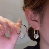 Ženske moderne naušnice sa ukrasnim kamenčićima novi model