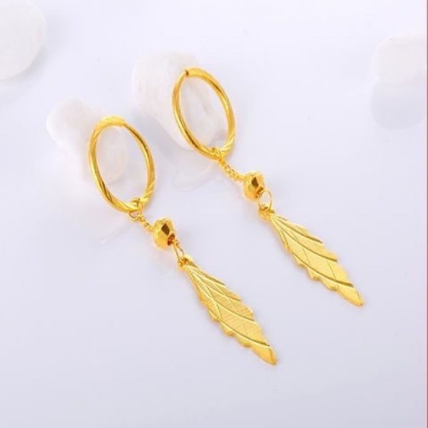 Κρεμαστά γυναικεία σκουλαρίκια σε χρυσό χρώμα