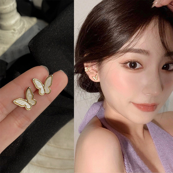 Moodsad naiste liblikakujulised kõrvarõngad