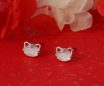 Γυναικεία σκουλαρίκια διάφορα μοντέλα με διακοσμητικές πέτρες