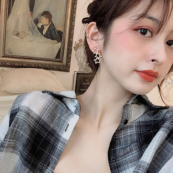 Дълги обеци с камъни 