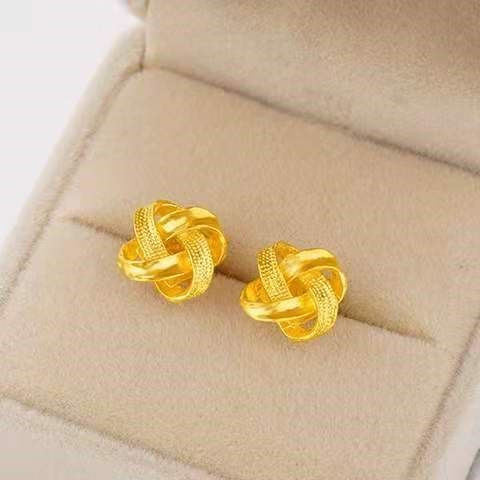 Zlatne naušnice okruglog oblika