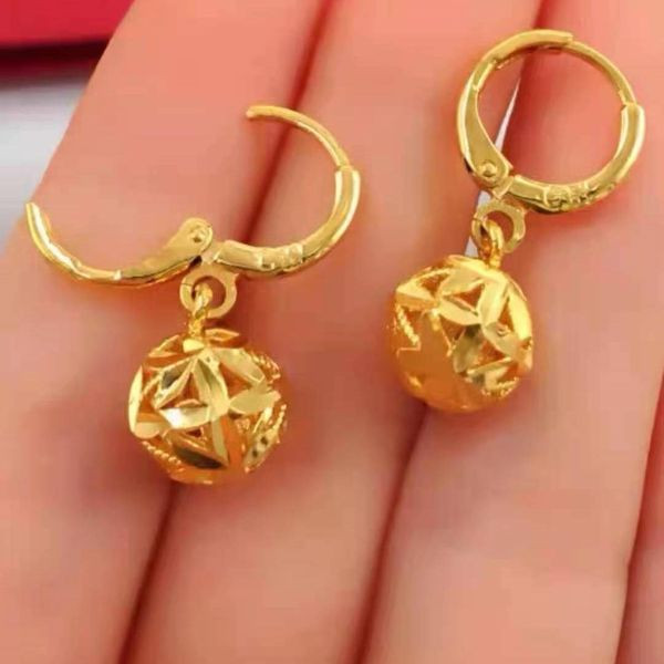 Νέο μοντέλο γυναικεία κρεμαστά σκουλαρίκια σε χρυσό χρώμα