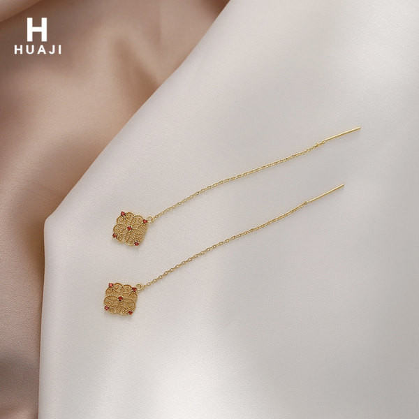 Νέο μοντέλο γυναικεία κρεμαστά σκουλαρίκια με πέτρες