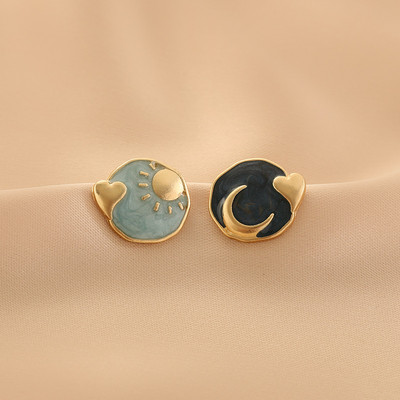 Naiste kõrvarõngad halli ja musta värviga