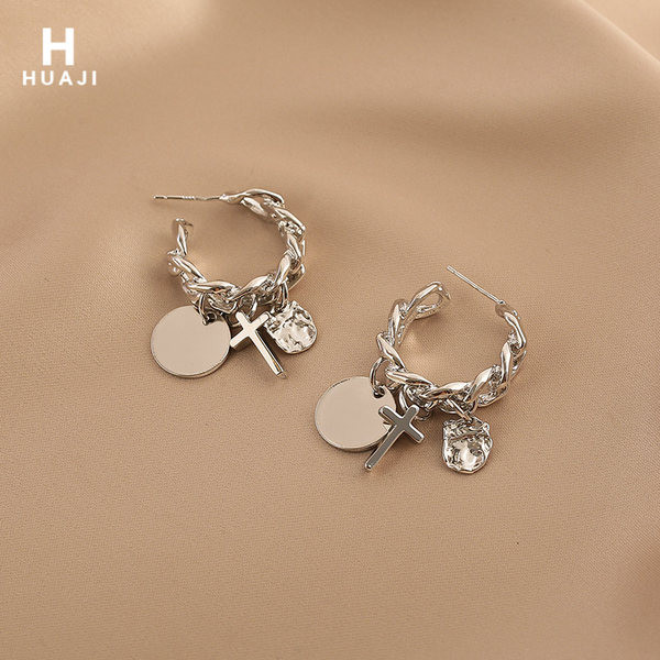 Ležerne ženske naušnice sa privjeskom - srebrne boje