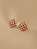 Naiste moodsad ruudukujulised kõrvarõngad