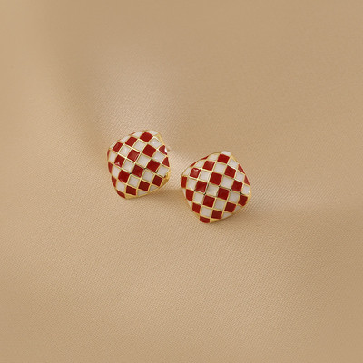 Naiste moodsad ruudukujulised kõrvarõngad