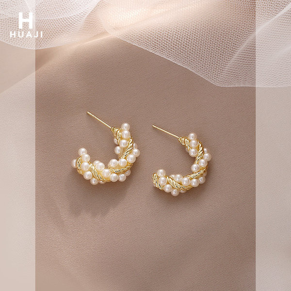 Novi model naušnica sa biserima