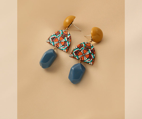 Модерни цветни обеци с висулка за жени