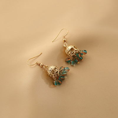 Μοντέρνα γυναικεία σκουλαρίκια με πέτρες