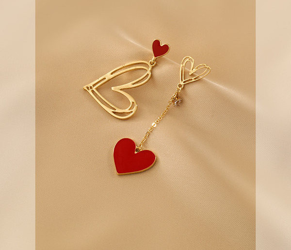 Ženske naušnice sa privjeskom u obliku srca - dvije boje