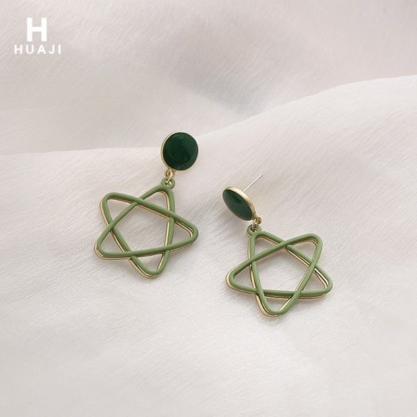 Νέο μοντέλο γυναικεία σκουλαρίκια σε σχήμα αστεριού