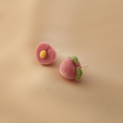 Γυναικεία σκουλαρίκια νέο μοντέλο σε μορφή ροδάκινου