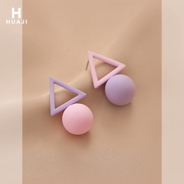 Дамски ежедневни обеци - в два цвята