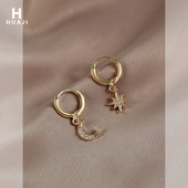 Ежедневни обеци с висулка луна - в два цвята