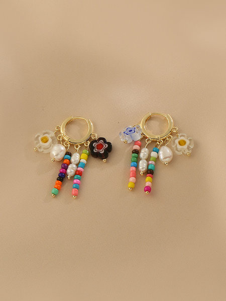 Цветни дамски обеци с камъни