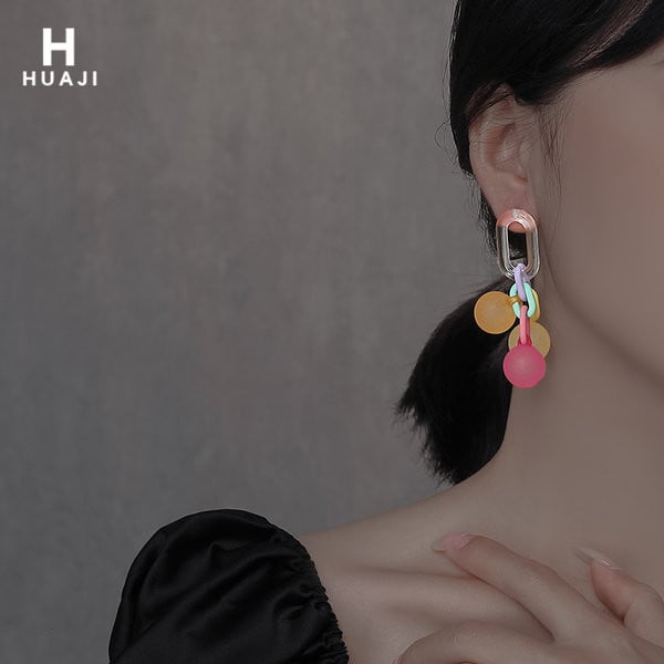 Uus mudel värvilise ripatsiga naiste kõrvarõngad