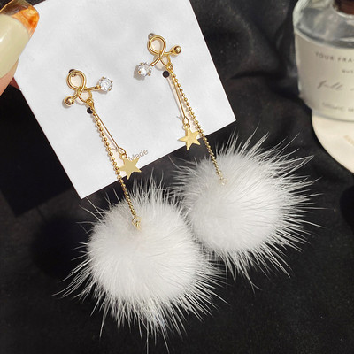 Γυναικεία σκουλαρίκια με πούπουλο και μενταγιόν