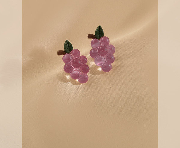 Kasdieniai moteriški vynuogių formos auskarai