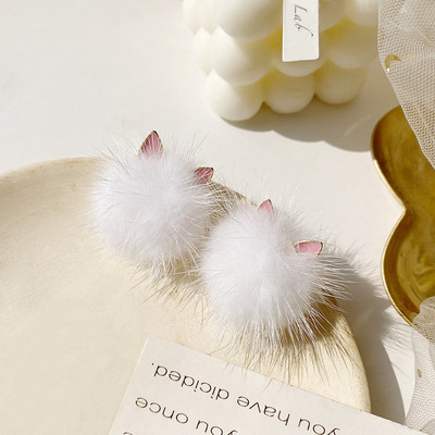 Moodsad sulekõrvarõngad