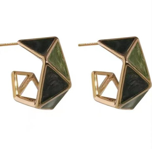 Νέο μοντέλο σκουλαρίκια με διακοσμητικές πέτρες για γυναίκες