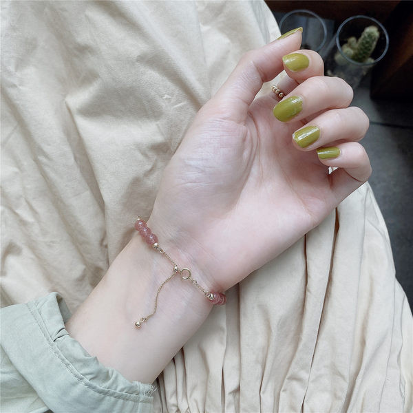 Καθημερινό γυναικείο βραχιόλι με πέτρες