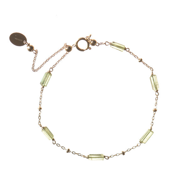 Λεπτό γυναικείο βραχιόλι με διακοσμητικές πράσινες πέτρες