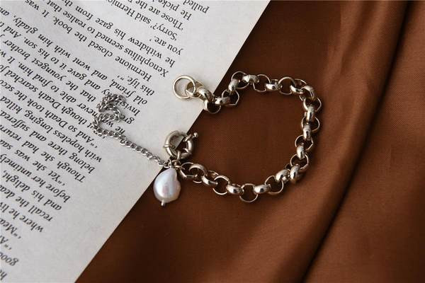 Καθημερινό γυναικείο βραχιόλι με πέρλα